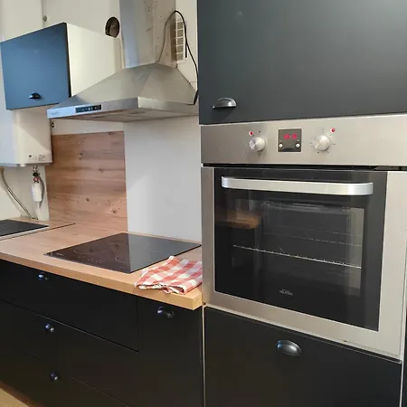 3 Avec Balcon Et Parking * Montpellier