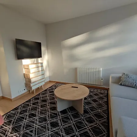 Apartmán 3 Avec Balcon Et Parking *