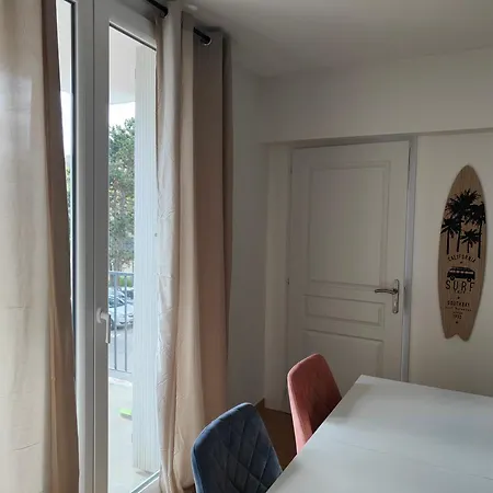 3 Avec Balcon Et Parking Apartment